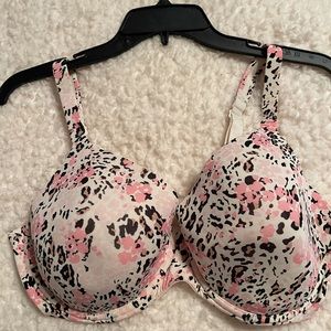 Dream Bra size 40 DD